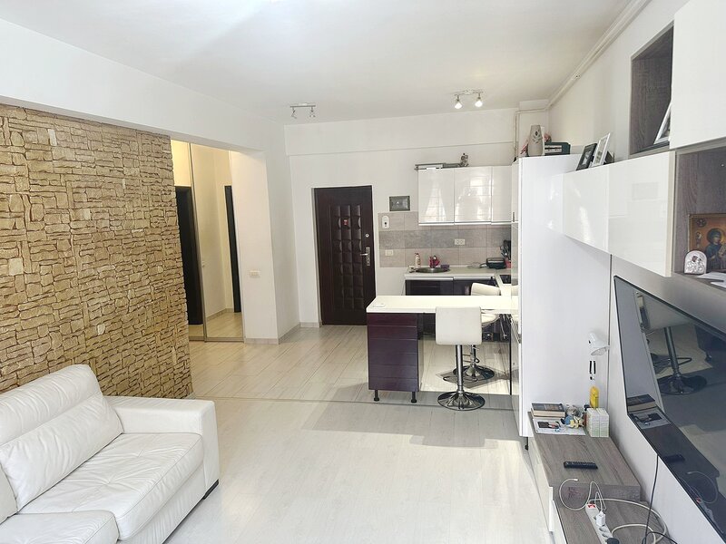 Militari Residence, Trattoria Roz Cafe