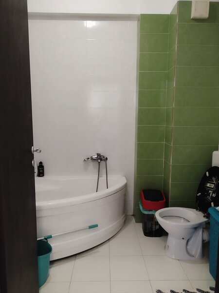 Militari Residence, Trattoria Roz Cafe